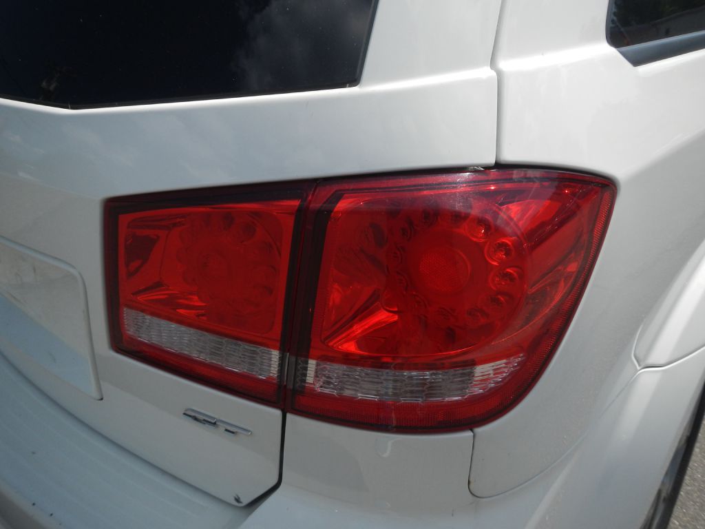Photo 36 of this DODGE JOURNEY 4WD
