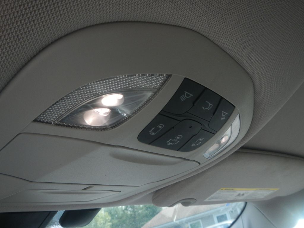 Photo 47 of this CHRYSLER PACIFICA