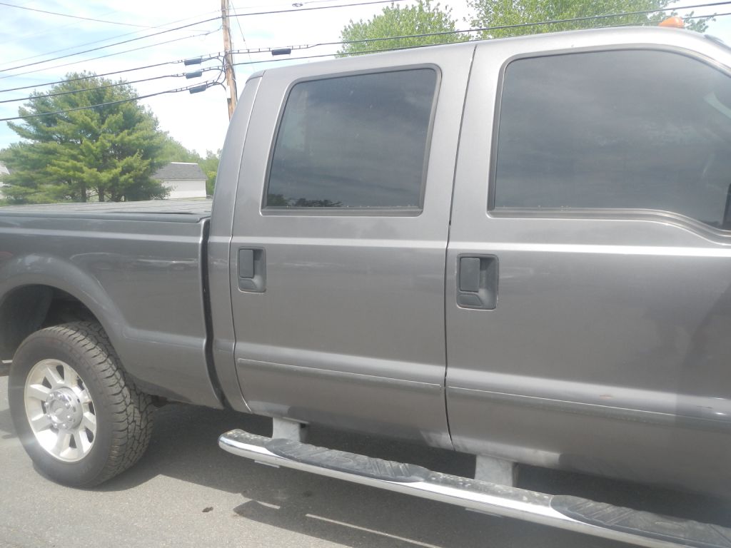 Photo 14 of this FORD F350 4WD PLOW