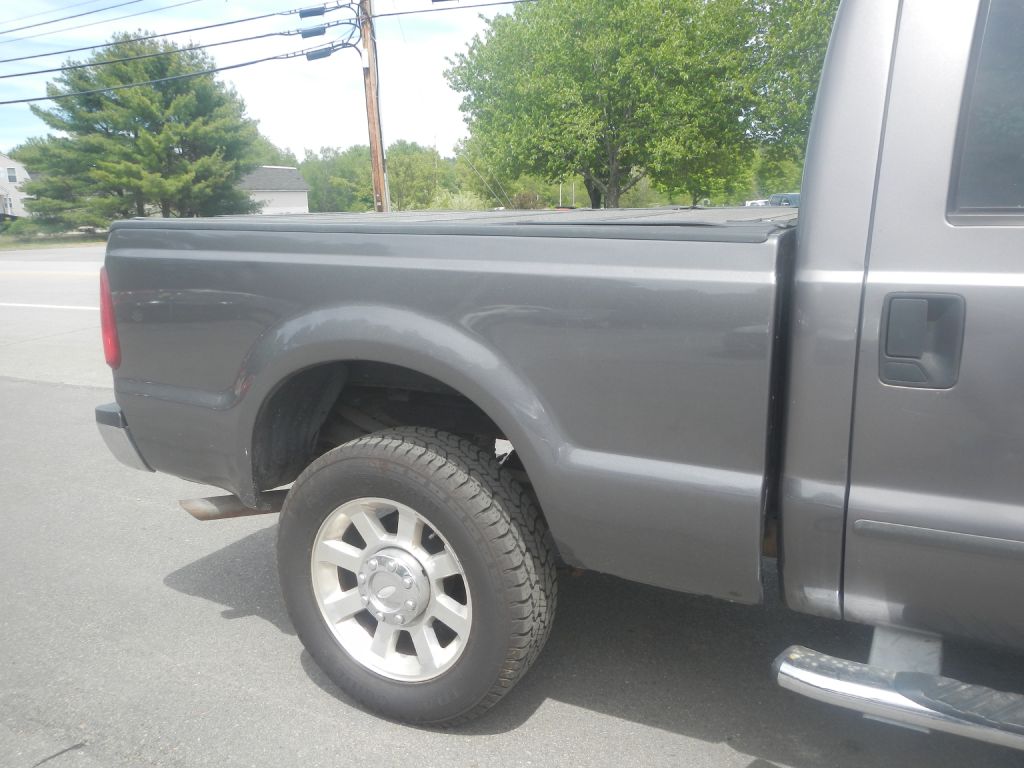Photo 15 of this FORD F350 4WD PLOW