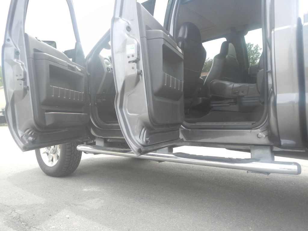 Photo 38 of this FORD F350 4WD PLOW