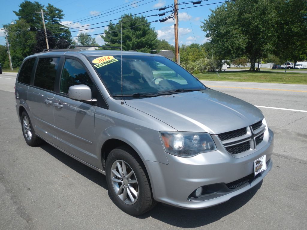 Photo 2 of this DODGE GRAND CARAVAN