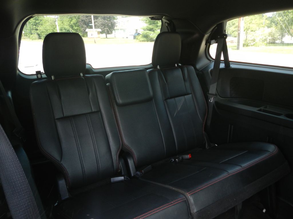 Photo 6 of this DODGE GRAND CARAVAN