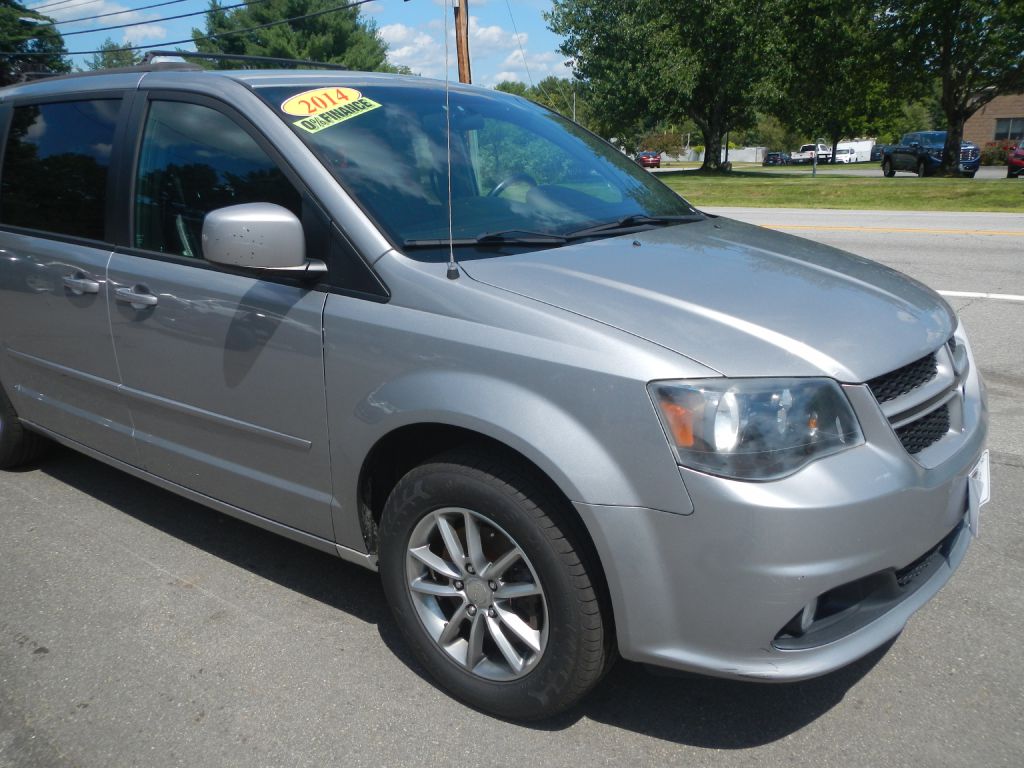 Photo 14 of this DODGE GRAND CARAVAN