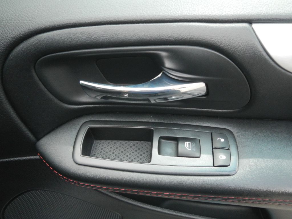 Photo 19 of this DODGE GRAND CARAVAN