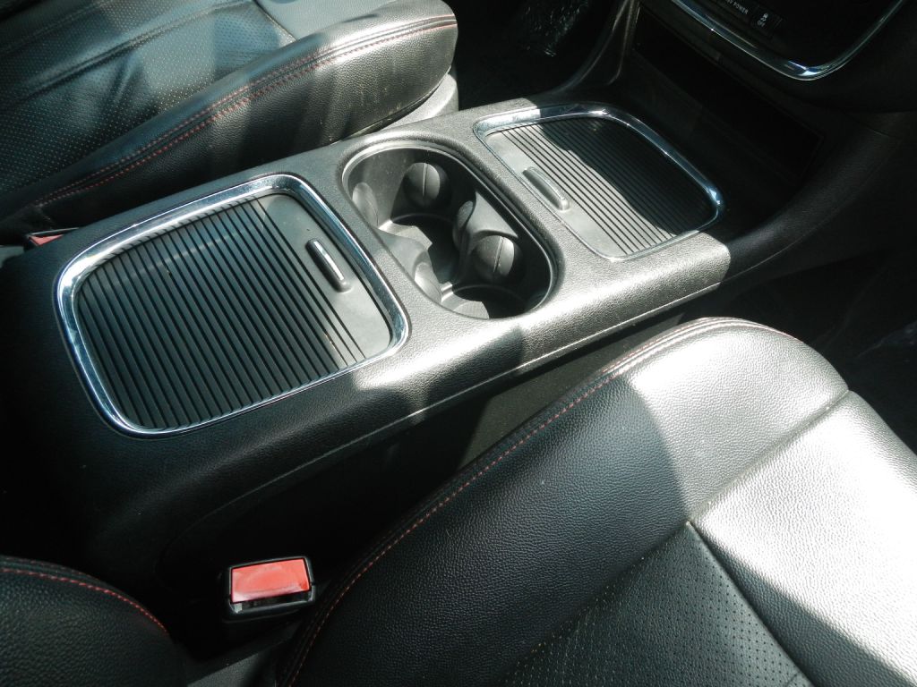 Photo 25 of this DODGE GRAND CARAVAN