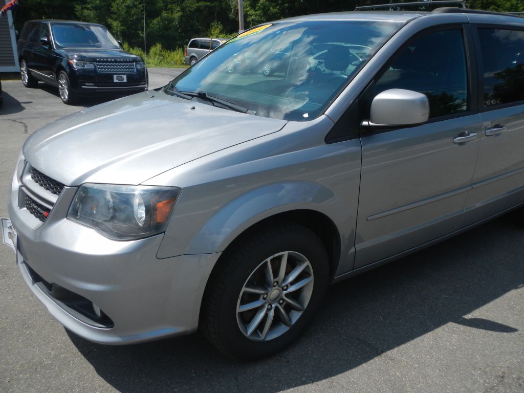 Photo 41 of this DODGE GRAND CARAVAN