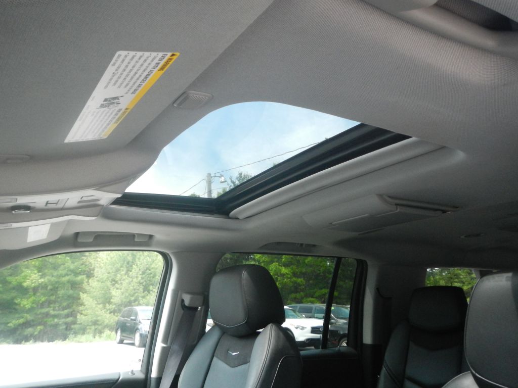 Photo 47 of this CADILLAC ESCALADE AWD