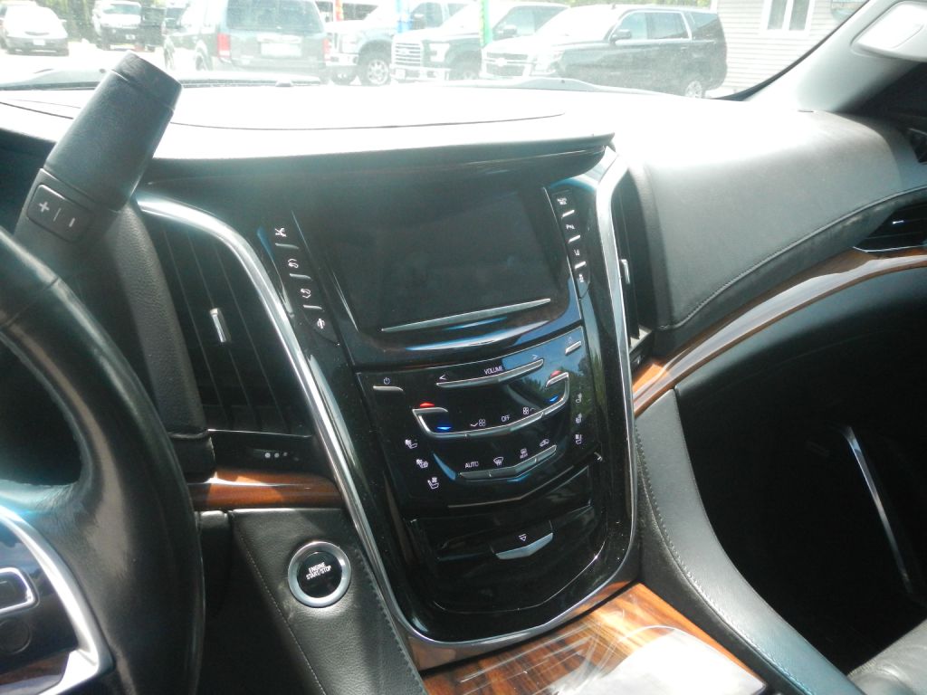 Photo 50 of this CADILLAC ESCALADE AWD