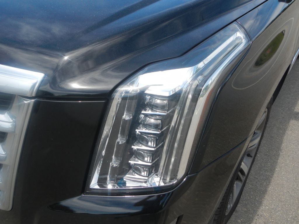 Photo 54 of this CADILLAC ESCALADE AWD