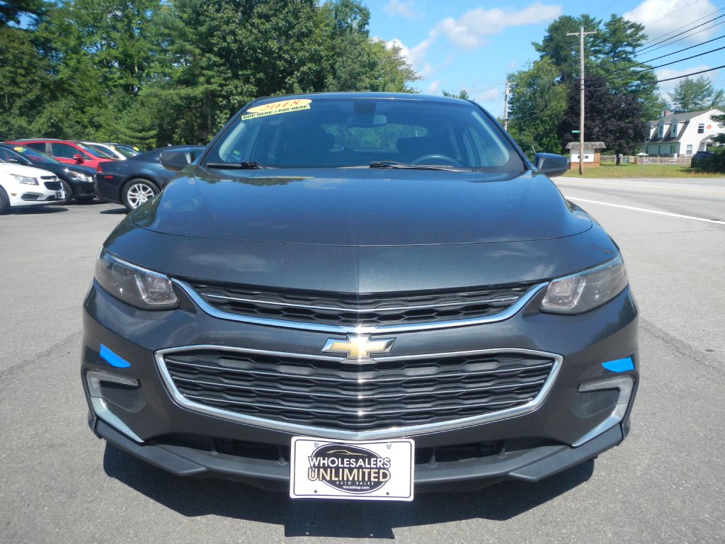 Photo 11 of this CHEVROLET MALIBU LT