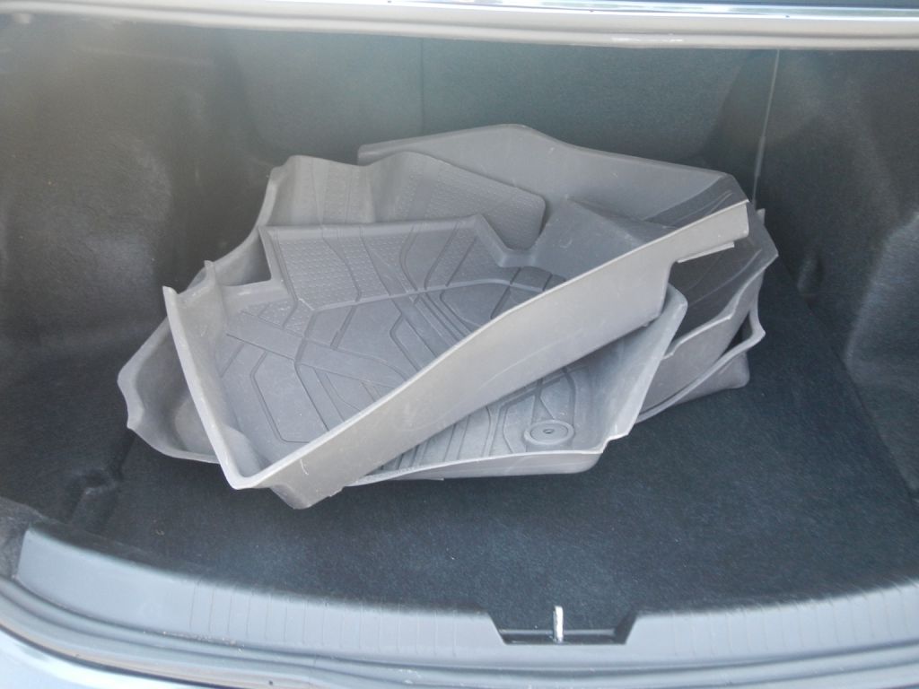 Photo 36 of this CHEVROLET MALIBU LT