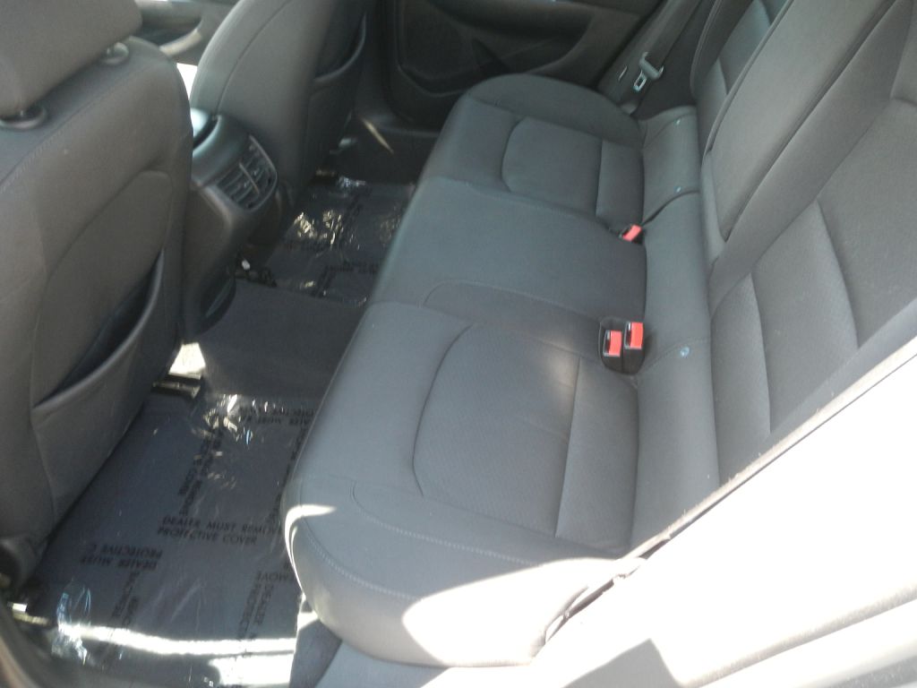 Photo 43 of this CHEVROLET MALIBU LT