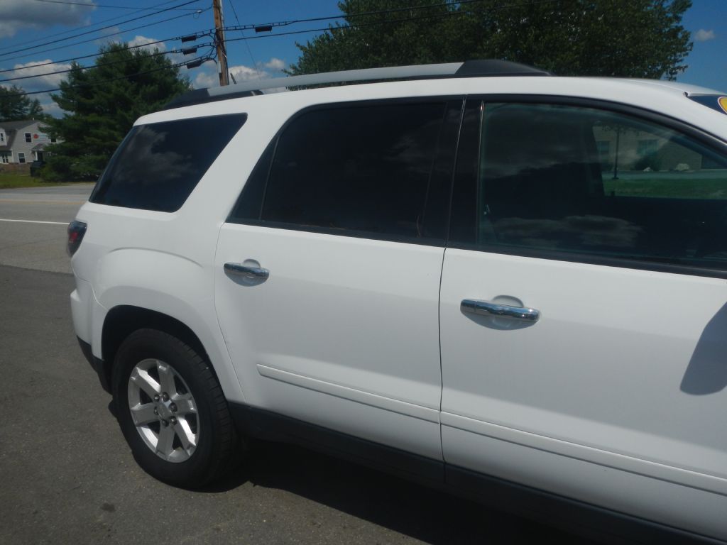 Photo 16 of this GMC ACADIA AWD