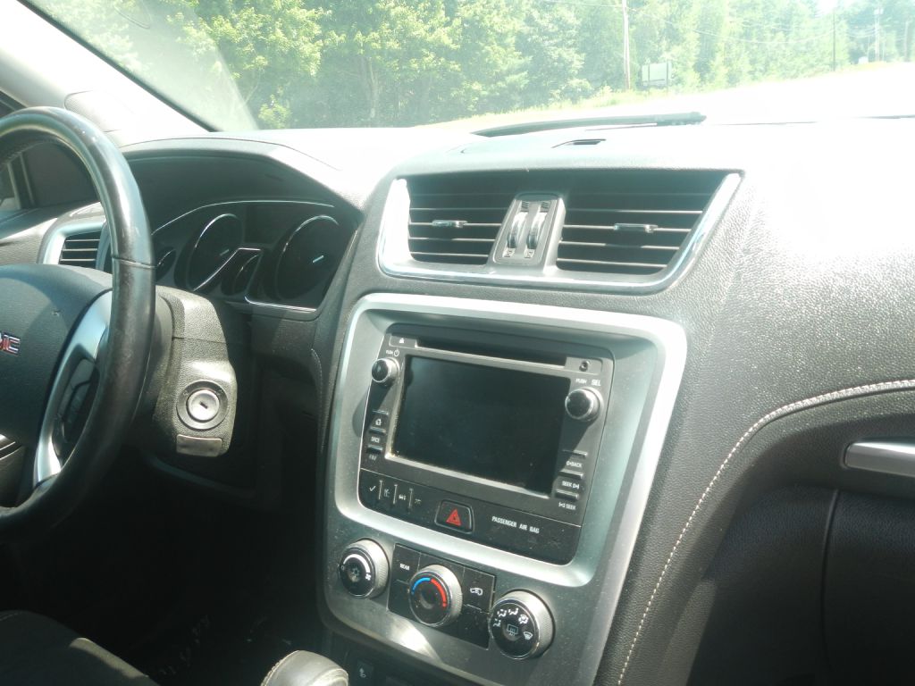 Photo 25 of this GMC ACADIA AWD