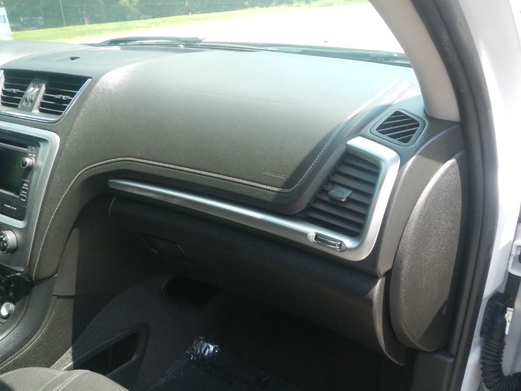 Photo 27 of this GMC ACADIA AWD