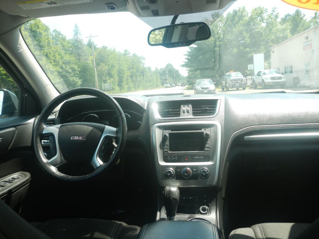 Photo 32 of this GMC ACADIA AWD