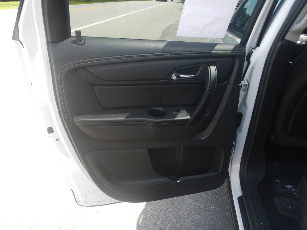 Photo 48 of this GMC ACADIA AWD
