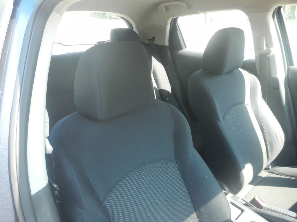 Photo 4 of this NISSAN JUKE AWD