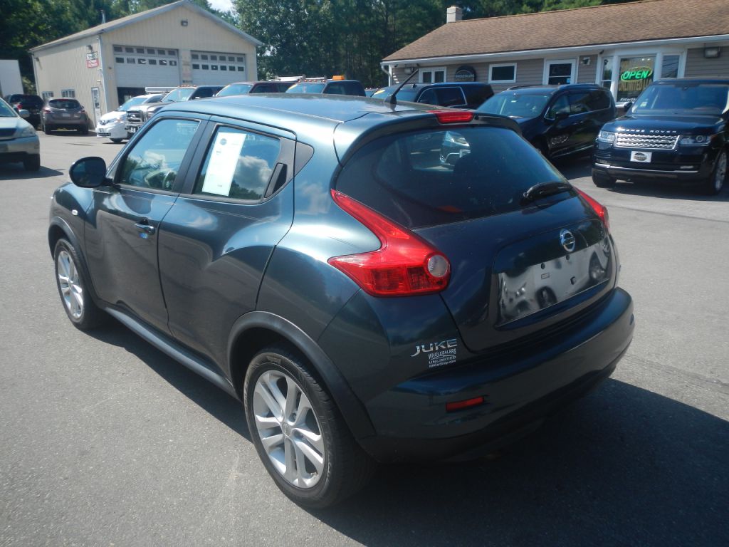 Photo 7 of this NISSAN JUKE AWD