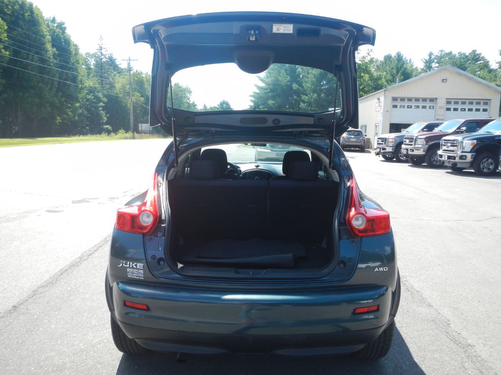 Photo 33 of this NISSAN JUKE AWD