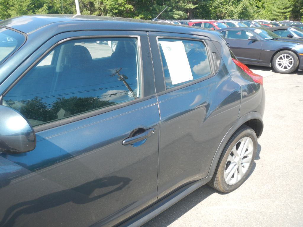 Photo 38 of this NISSAN JUKE AWD
