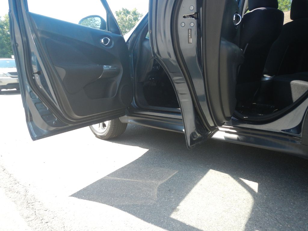 Photo 41 of this NISSAN JUKE AWD