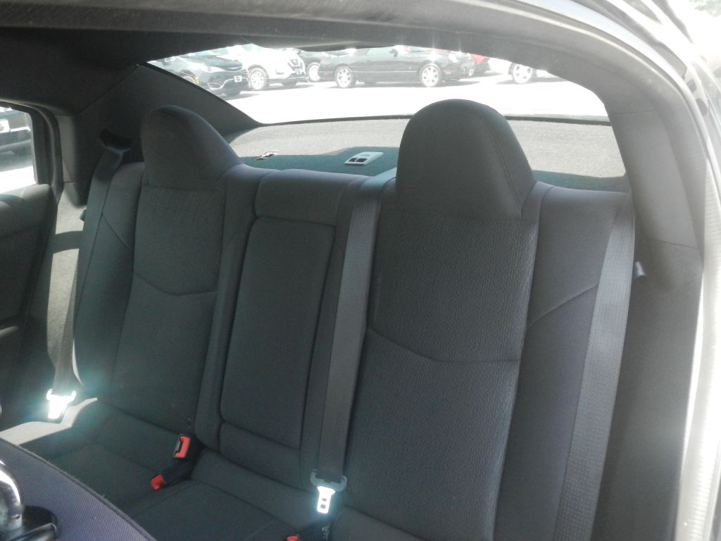 Photo 40 of this CHRYSLER 200