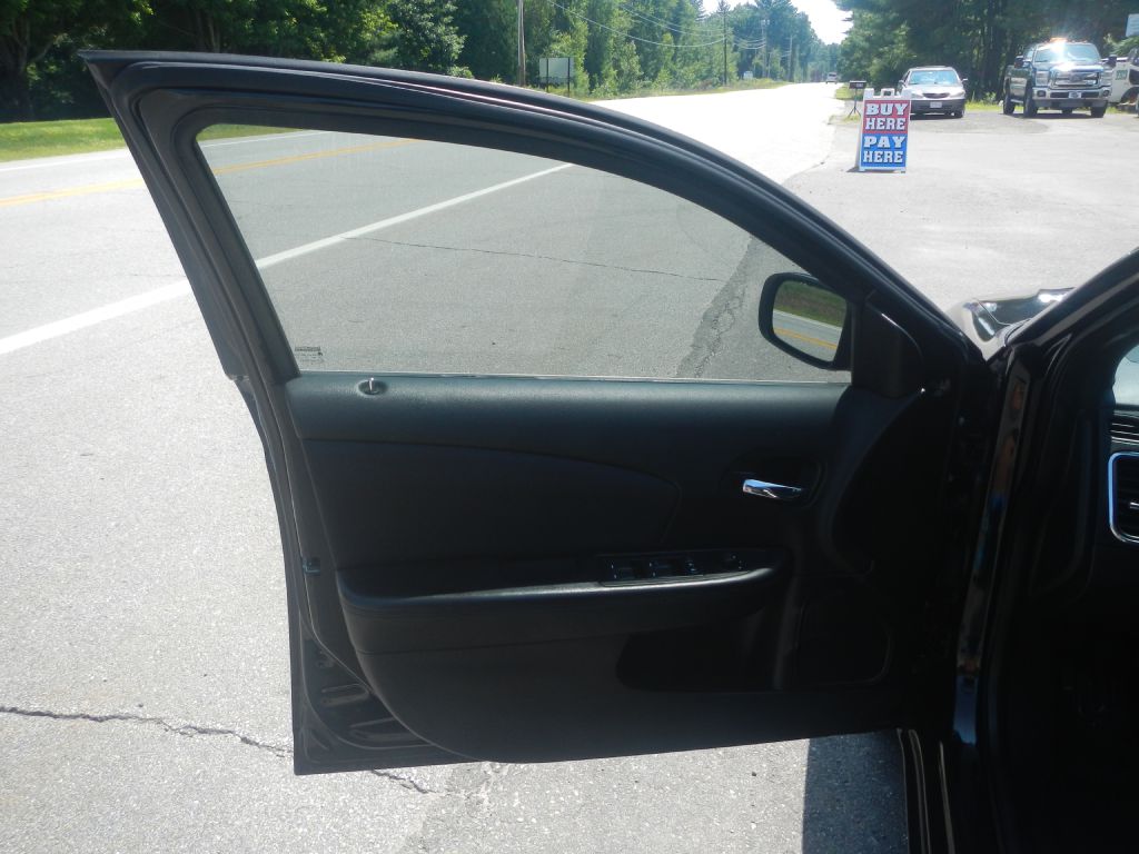 Photo 43 of this CHRYSLER 200