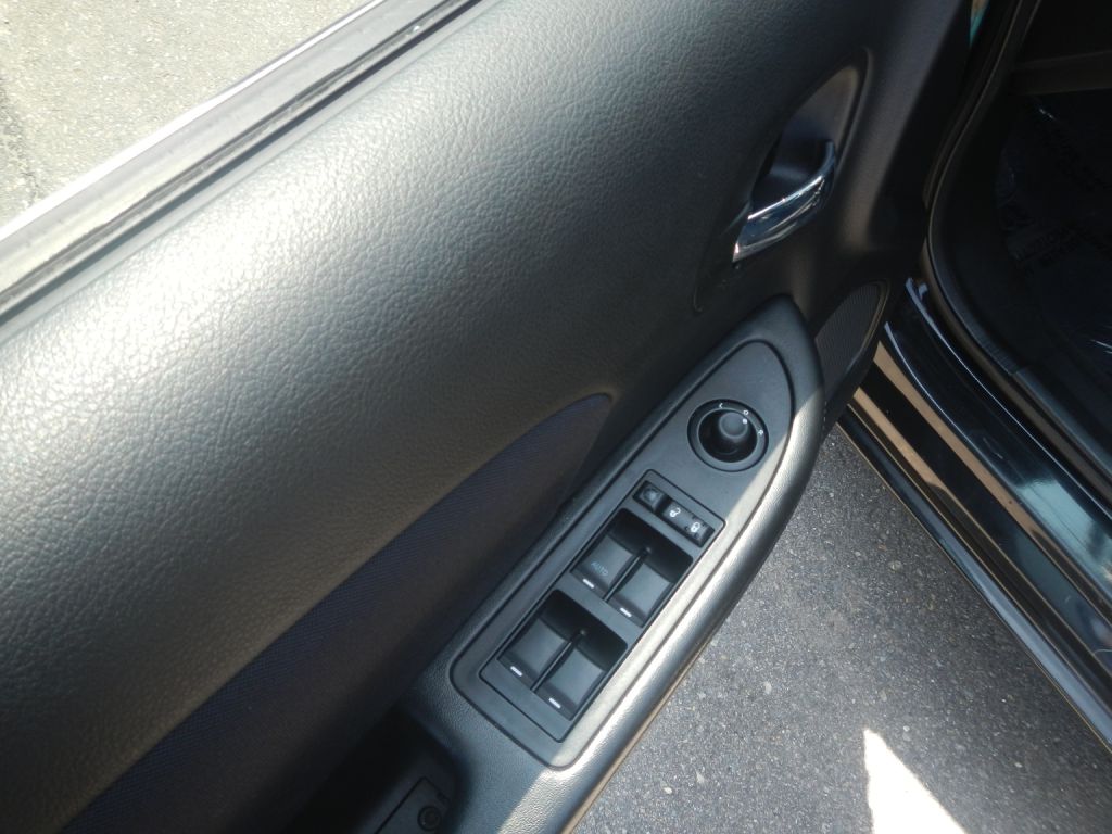 Photo 44 of this CHRYSLER 200