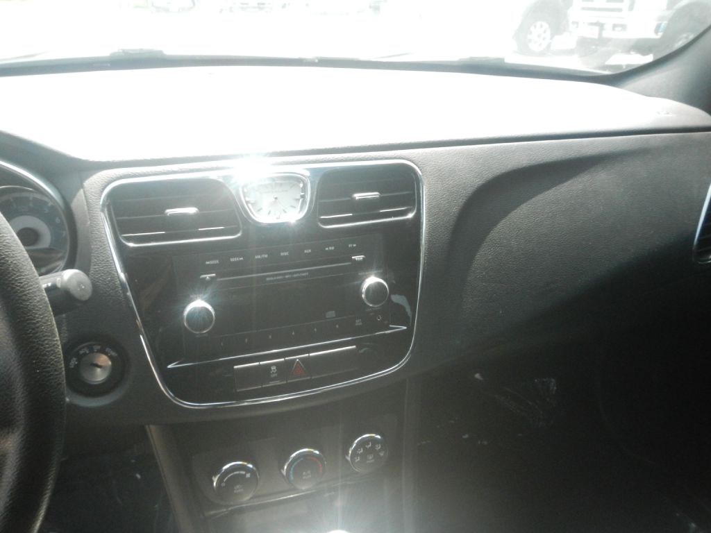 Photo 48 of this CHRYSLER 200