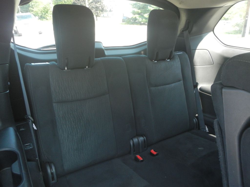 Photo 32 of this NISSAN PATHFINDER