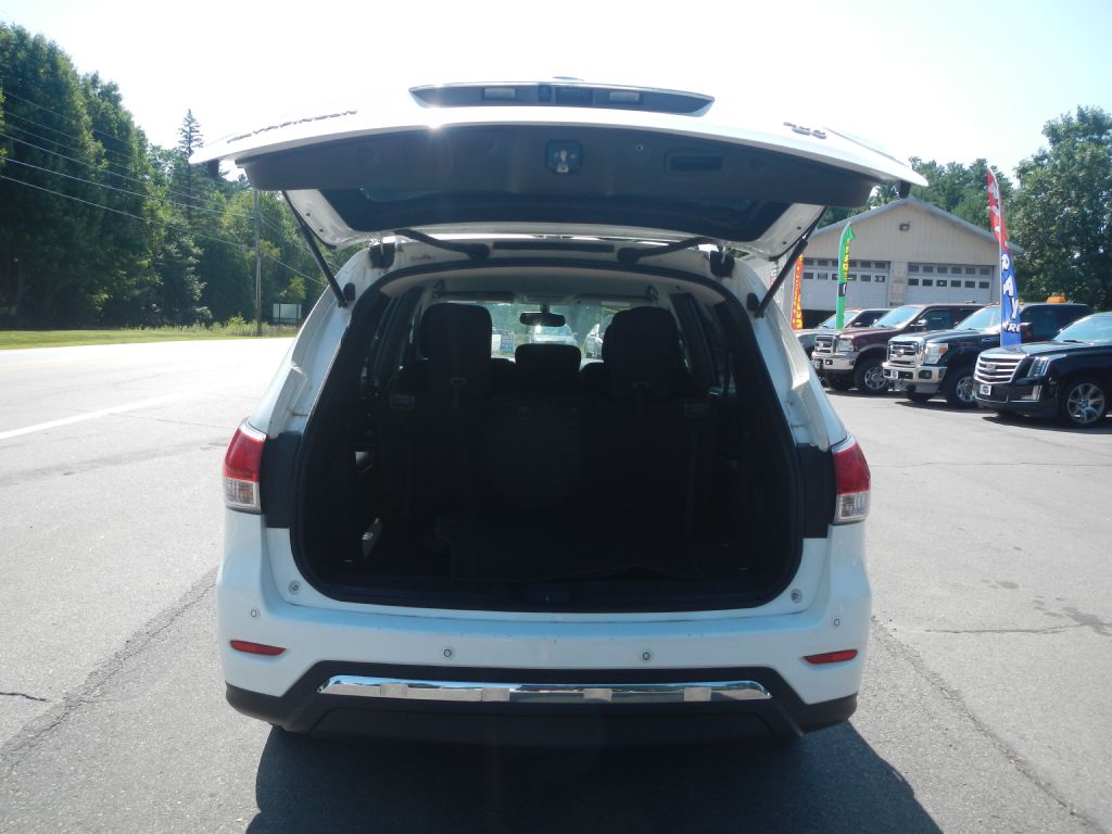 Photo 39 of this NISSAN PATHFINDER