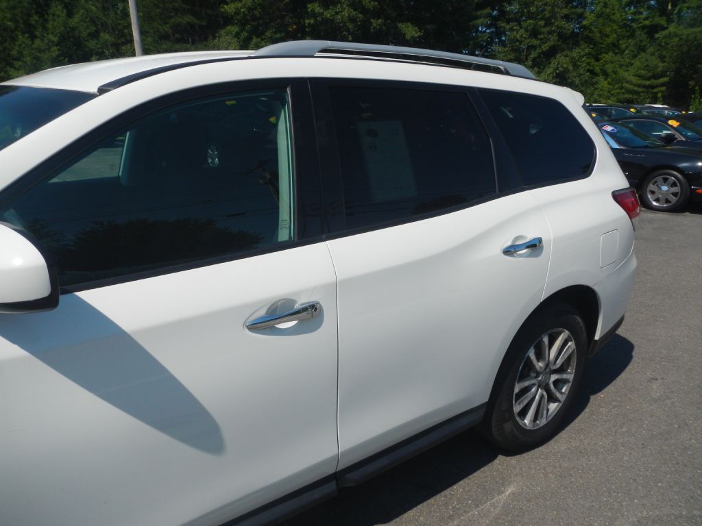 Photo 42 of this NISSAN PATHFINDER
