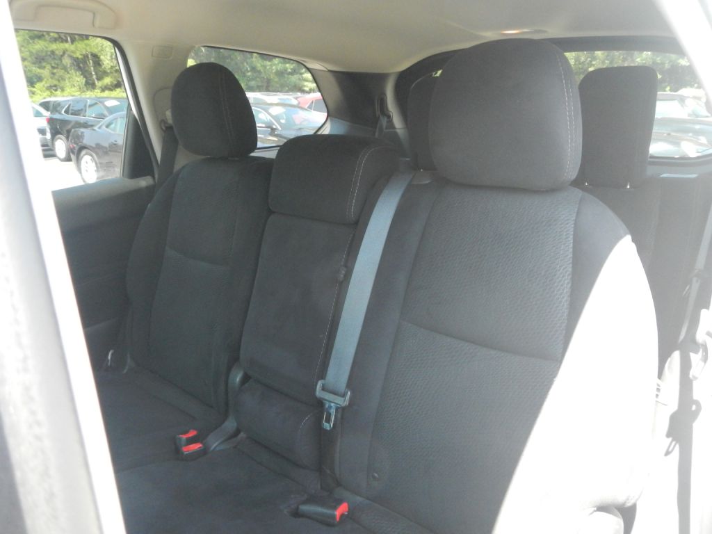 Photo 48 of this NISSAN PATHFINDER