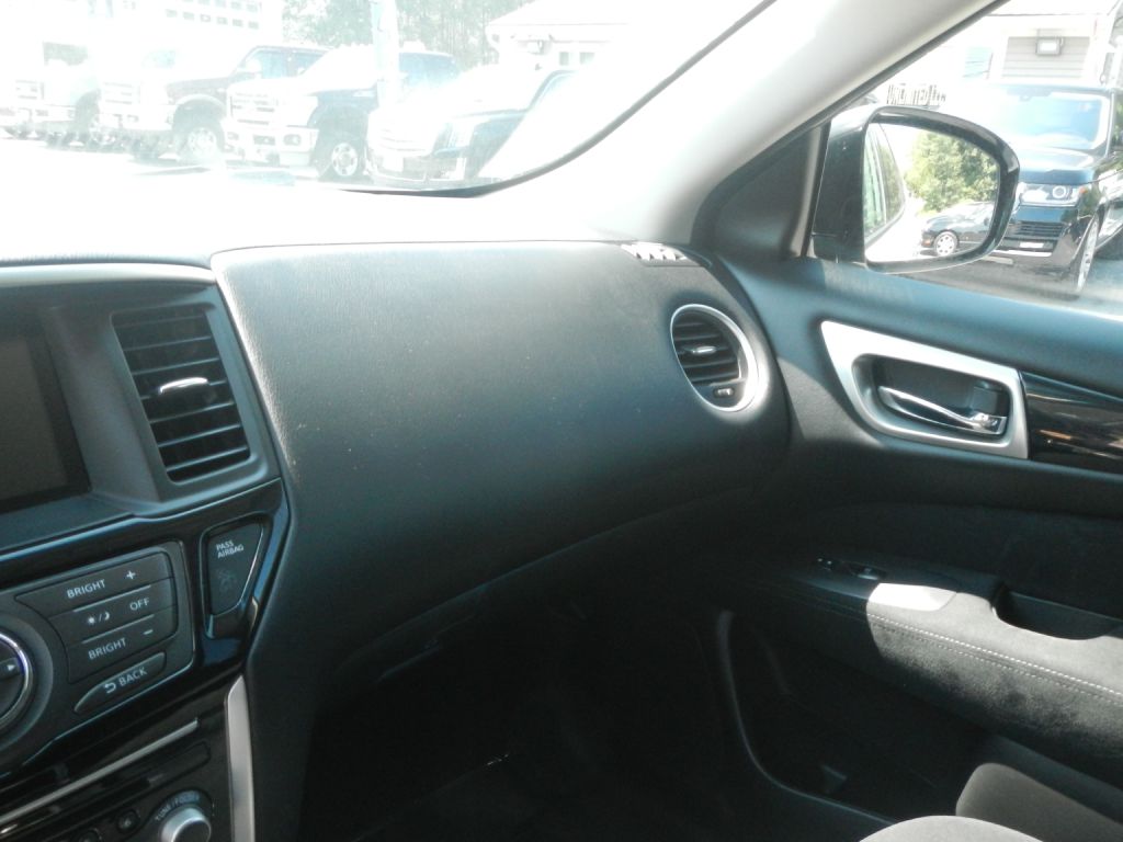 Photo 55 of this NISSAN PATHFINDER