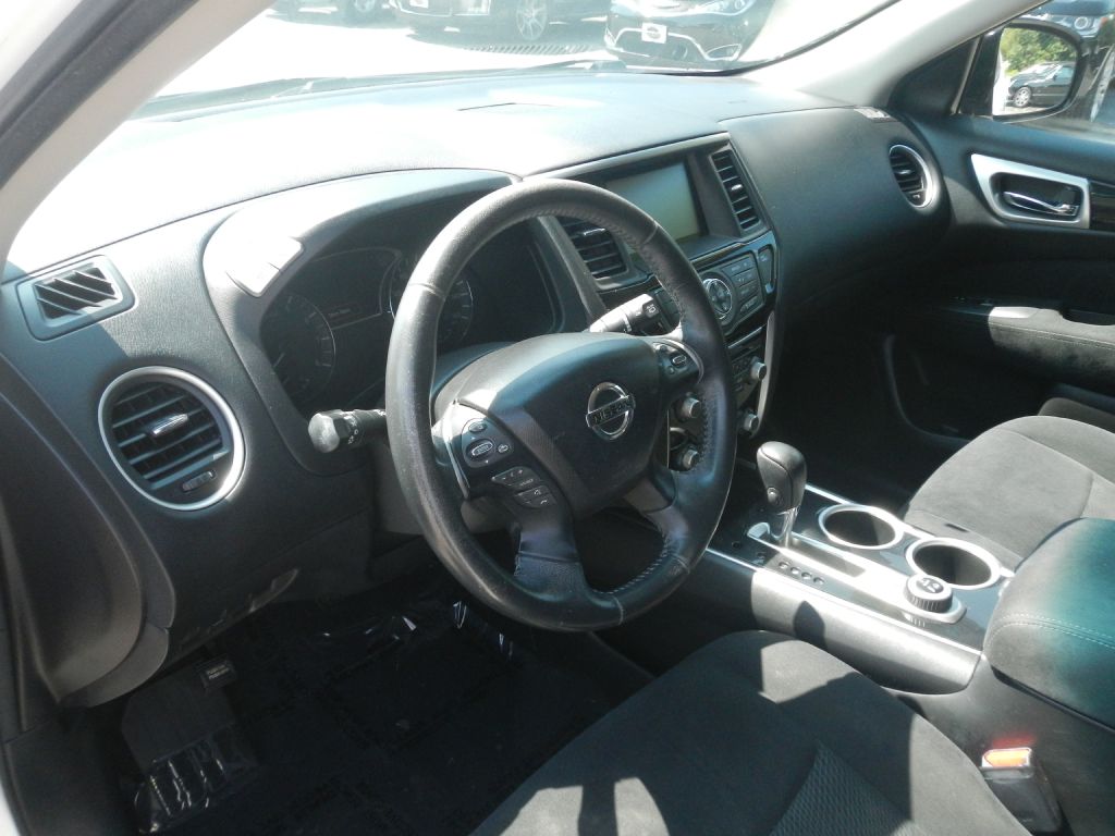 Photo 58 of this NISSAN PATHFINDER