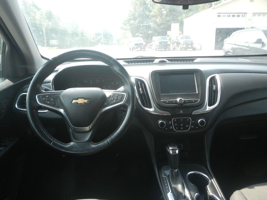 Photo 45 of this CHEVROLET EQUINOX