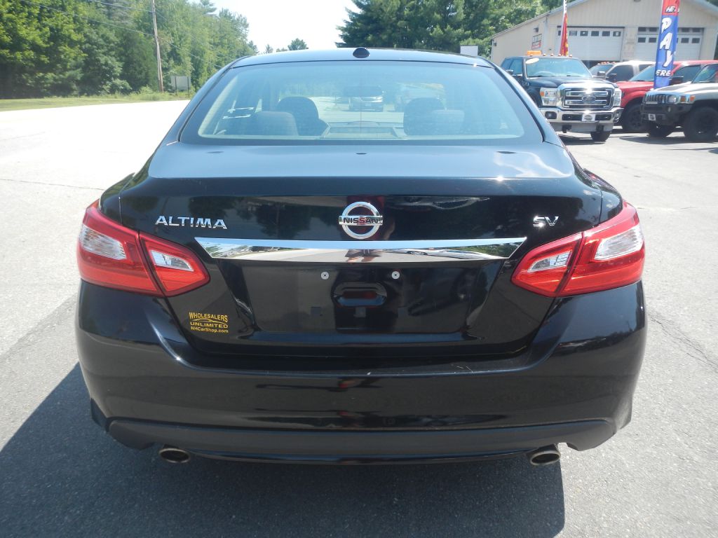 Photo 30 of this NISSAN ALTIMA