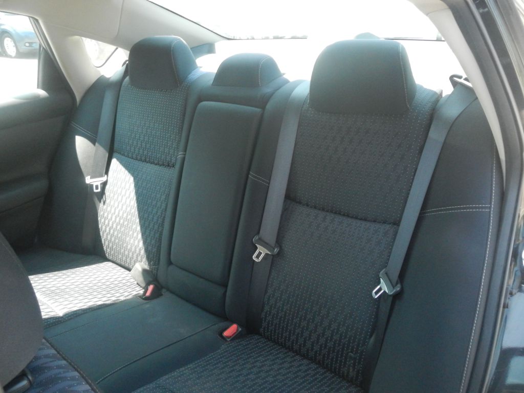 Photo 37 of this NISSAN ALTIMA