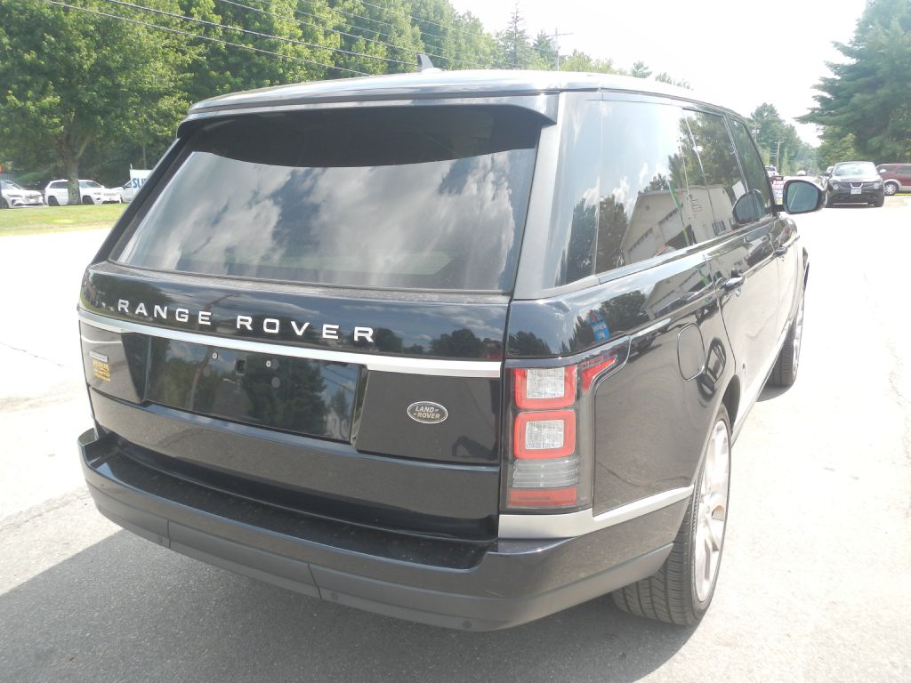 Photo 7 of this LAND ROVER RANGE ROVER