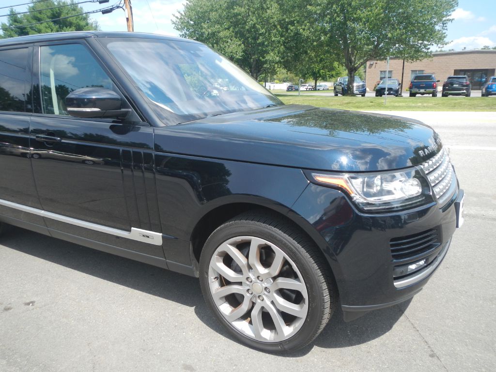 Photo 12 of this LAND ROVER RANGE ROVER