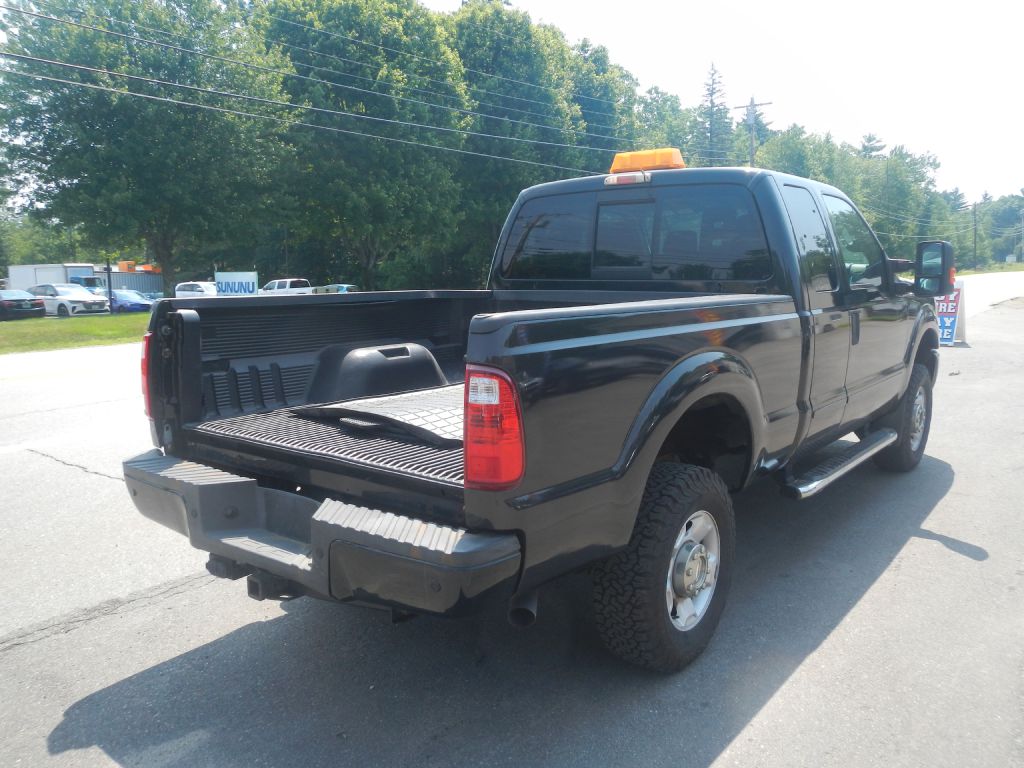 Photo 6 of this FORD F350 SUPER DUTY