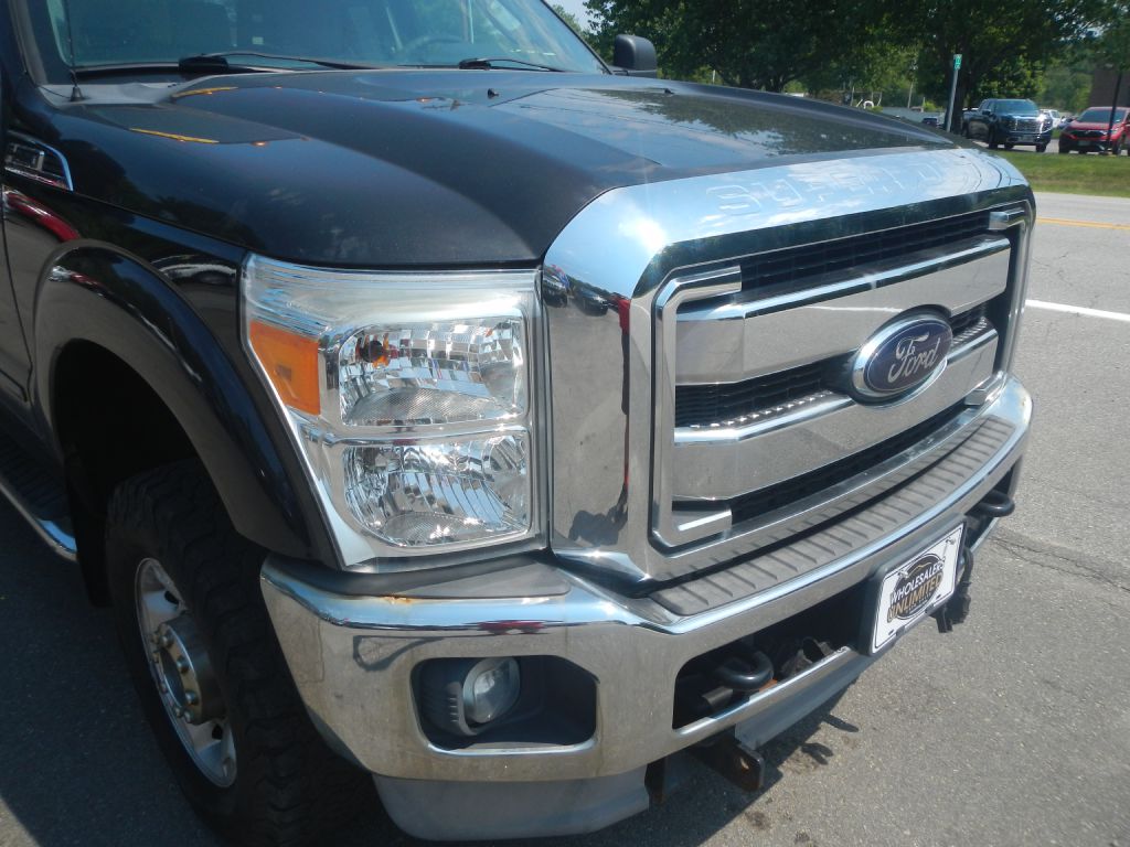 Photo 11 of this FORD F350 SUPER DUTY
