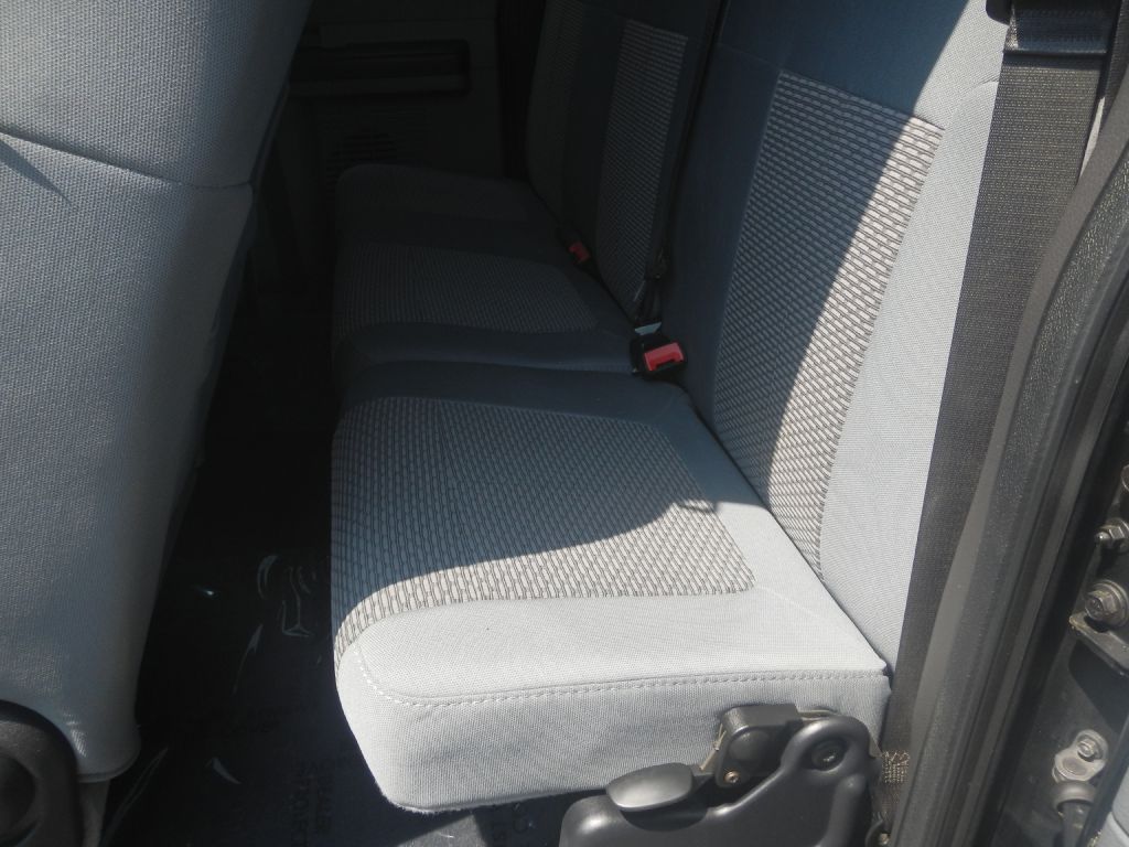 Photo 39 of this FORD F350 SUPER DUTY