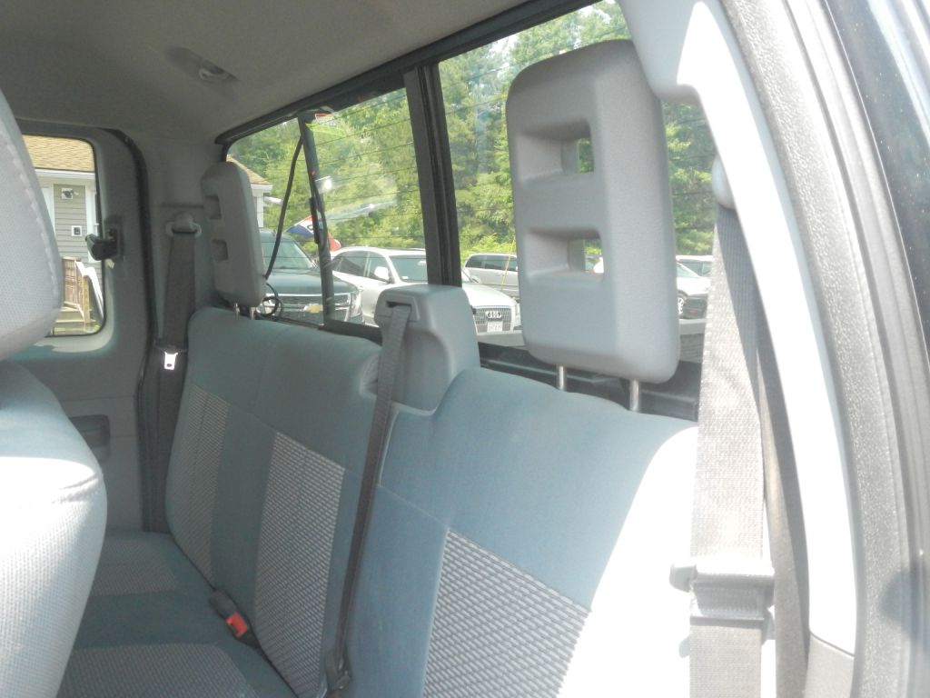 Photo 40 of this FORD F350 SUPER DUTY