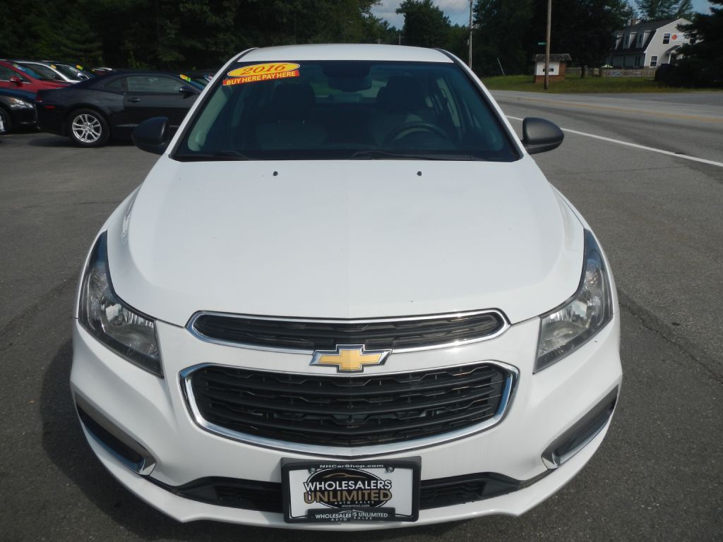 Photo 11 of this CHEVROLET CRUZE