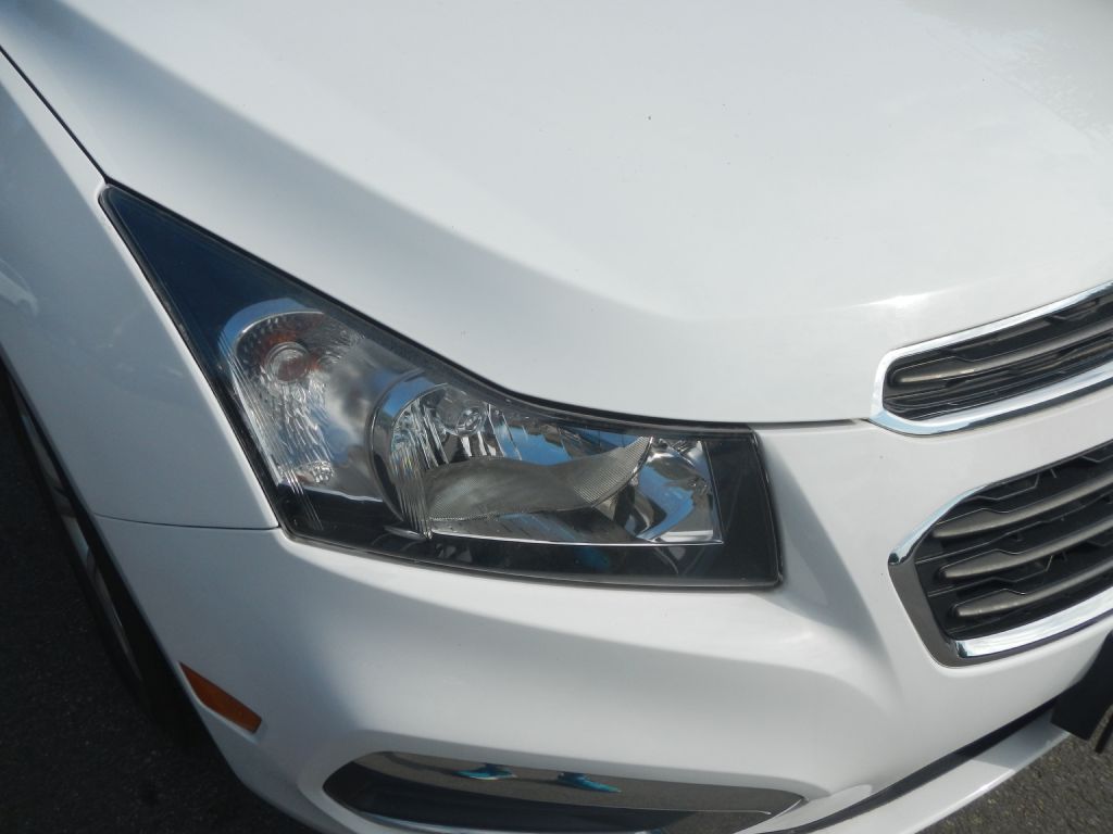 Photo 12 of this CHEVROLET CRUZE