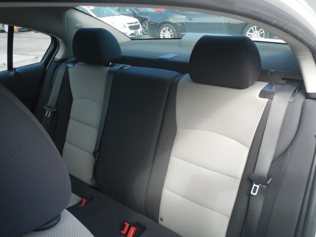 Photo 45 of this CHEVROLET CRUZE