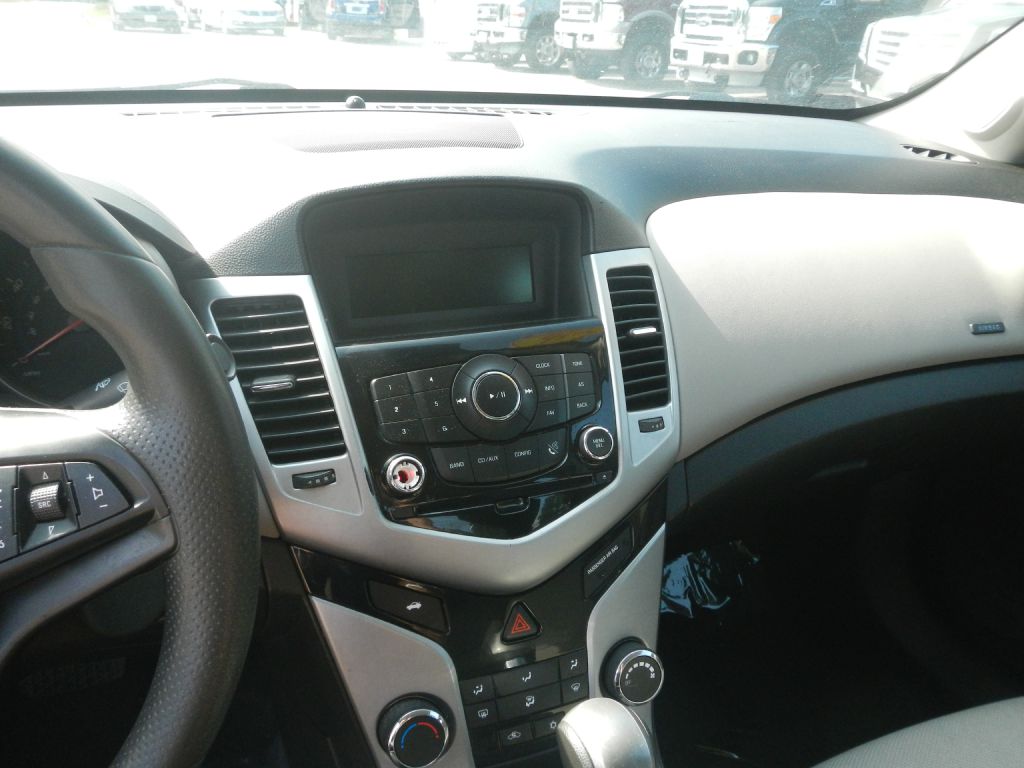 Photo 52 of this CHEVROLET CRUZE